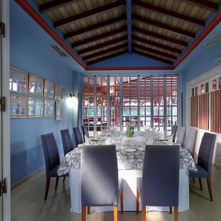 Exe Gran Hotel Solucar Sanlúcar la Mayor Restaurant foto